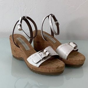 Stella McCartney Linda Cork Wedge Sandals in white faux patent leather SZ 7 NWOT